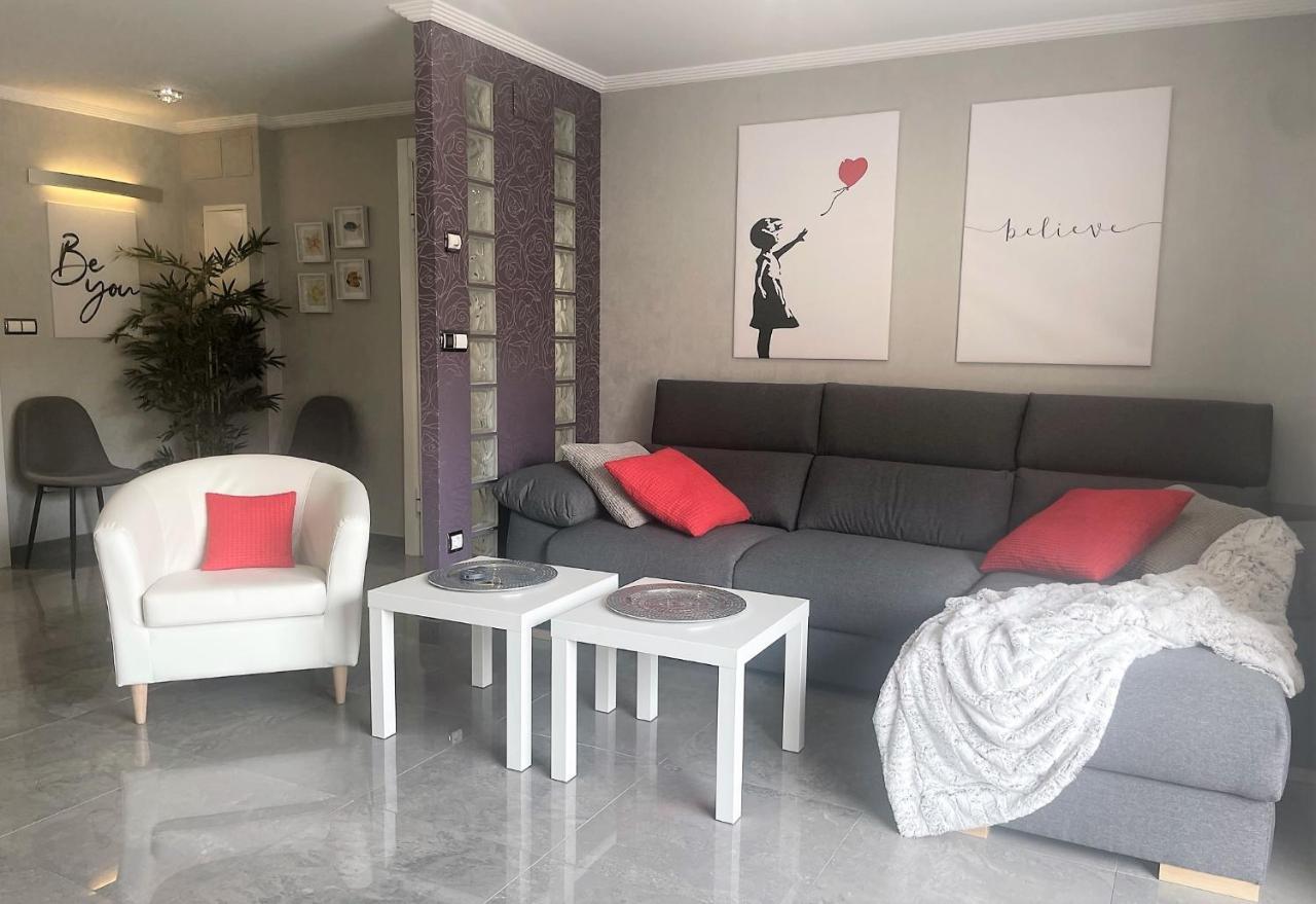 Albacete Centro Parking Gratis 2 Plazas Appartement Buitenkant foto