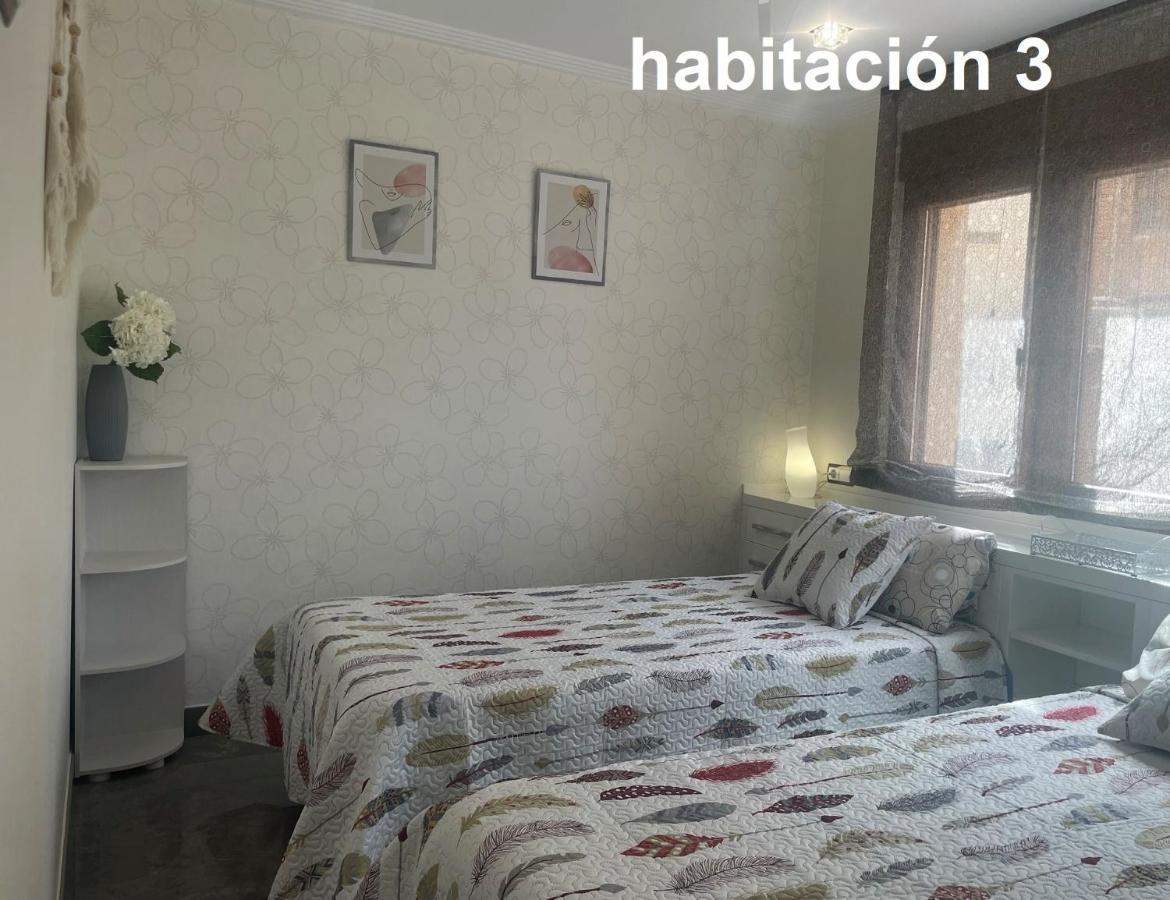 Albacete Centro Parking Gratis 2 Plazas Appartement Buitenkant foto